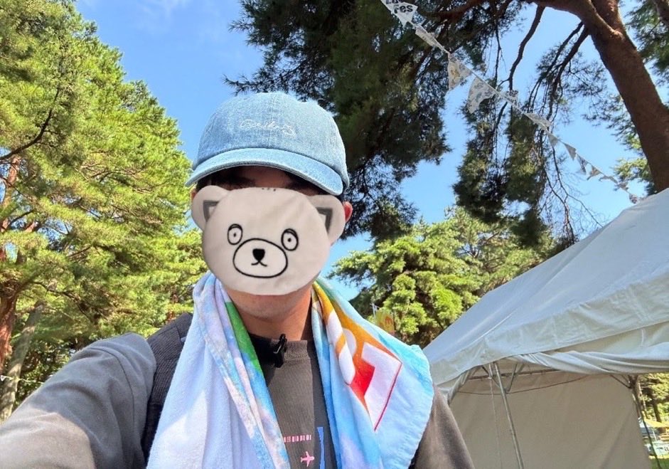 usapote_0709's tweet photo. 自己紹介文増えてきたから、固ツイに書きます！！
(定期的に更新のために投稿しなおします)

参戦予定🎶
・学園祭,26(工大祭・ソフィア祭・神戸)
・アネモネ(埼玉・大阪×2・宮城・東京)

ライブ参戦履歴🗓️
・時計草＃1
・ラッキーフェス,25
・ロッキン,25
・ツキミソウ(名古屋&大阪)
・学園祭ツアー(武蔵野&埼玉)
・CDJ,25/26
・時計草＃2(大阪&横浜)
・ラッキーフェス,26
・ロッキン,26
・Sanvitalia

帽子命です！！
会場で見つけたら声かけてね〜
＃ユイカ