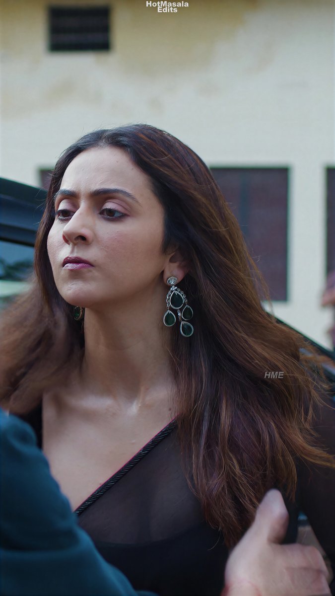 HotMasalaEdits's tweet photo. Rakul Preet Singh in Black Transparent Saree Movie Scene Edit 4K 60FPS Part 1
https://t.co/vxIn73PNjD
OUR SOCIAL &amp; CHANNELS LINKS https://t.co/fklliPKdWy

#rakulpreetsingh #rakulpreet #rakul #rakulpreetsinghhot #rakulpreethot #rakulhot https://t.co/7Prwk9f39E