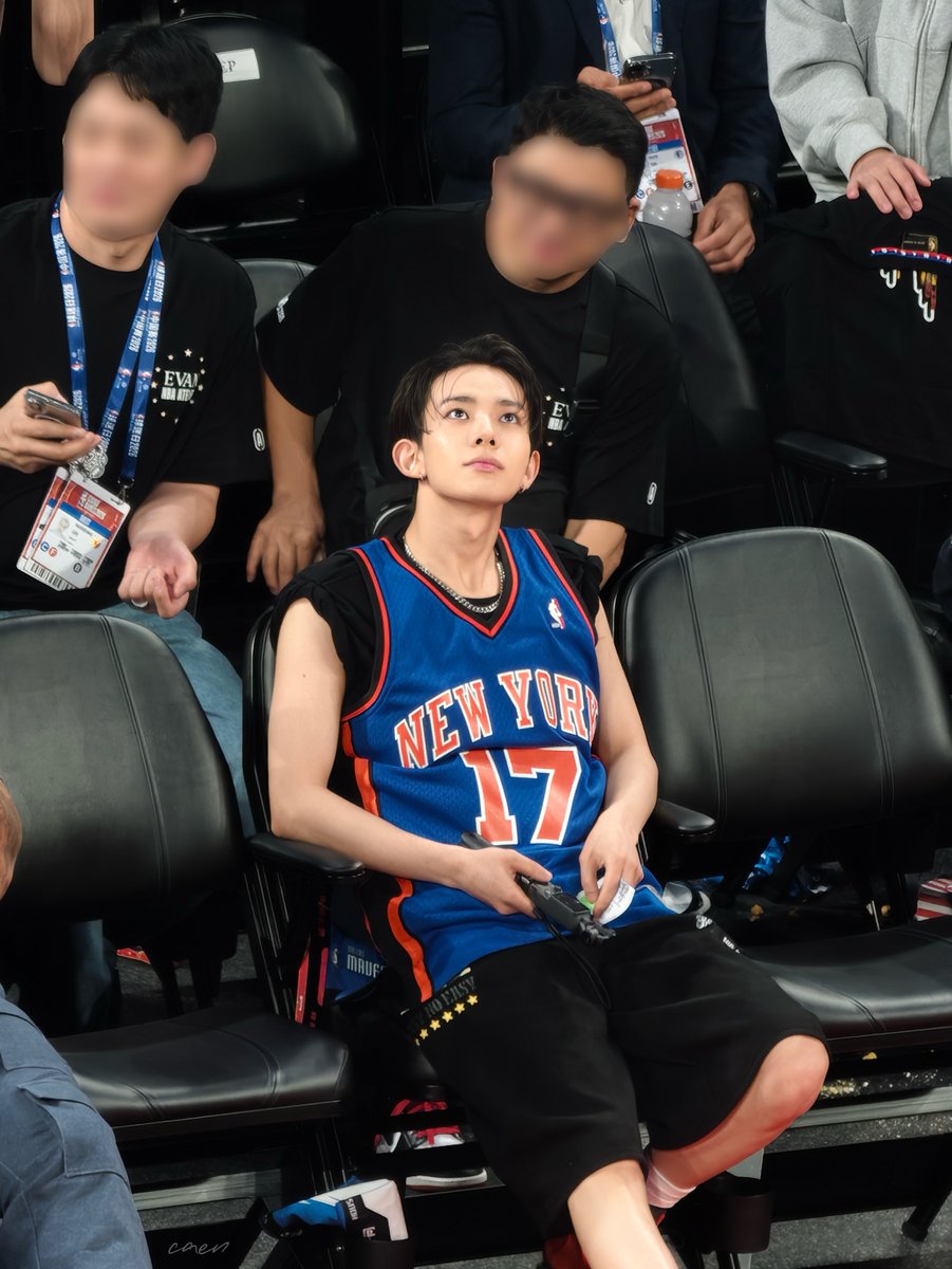 Freesiaxxxxxx's tweet photo. 261010 NBA

#EVAN #희승 #에반 #HEESEUNG #ヒスン https://t.co/CwBIVk9wbf