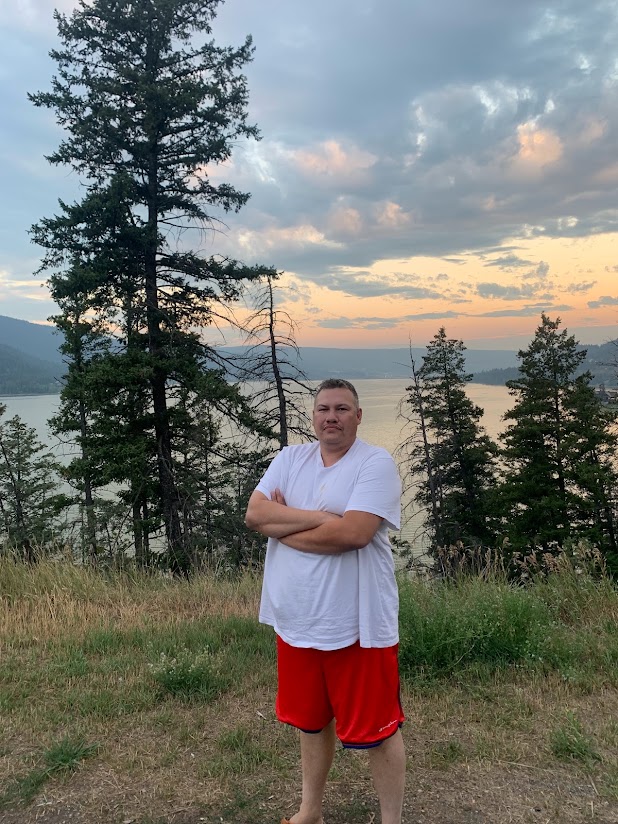 hansmccarthy44's tweet photo. Some favorite memories 💛 Grateful for the people I love, the little moments that make me smile, and the beauty around us. Trying to bring a little kindness wherever I go. Hope your day has something good in it too 😊 https://t.co/95iWk2rSlr