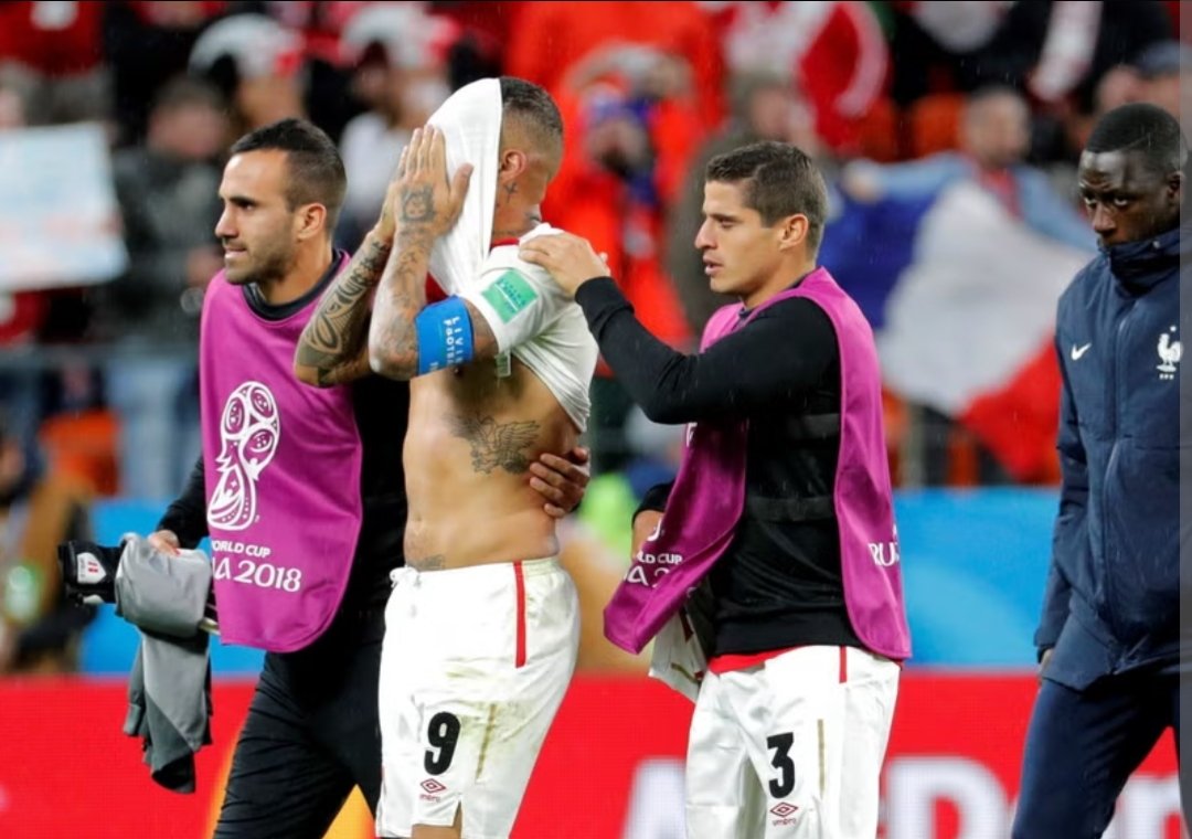 Rudyxgm_'s tweet photo. @ClubALoficial Vayan organizandole su retiro en Matute contra Grau :c

Te voy a tener toda la vida en un pedestal por lo que hiciste por la Selección, la clasificación al Mundial y las alegrías en Copas Americas

eso yo no lo olvido, como muchos que si lo hacen

pero ya está Paolo, ya está 😔💔 https://t.co/tboXUnxXvb