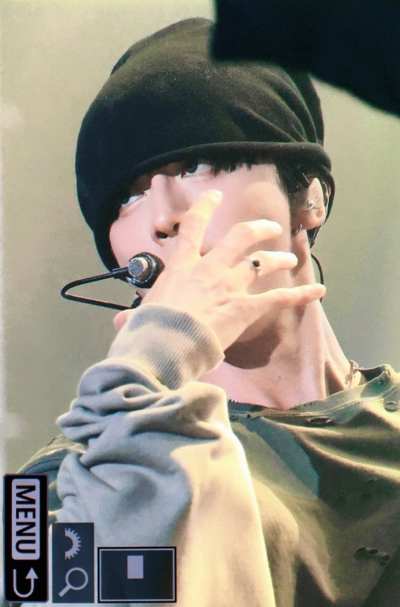 ShineB_1123's tweet photo. 261010 #SF9 #영빈 #YOUNGBIN #ヨンビン @SF9official 

5K https://t.co/UaSNSHOJBU