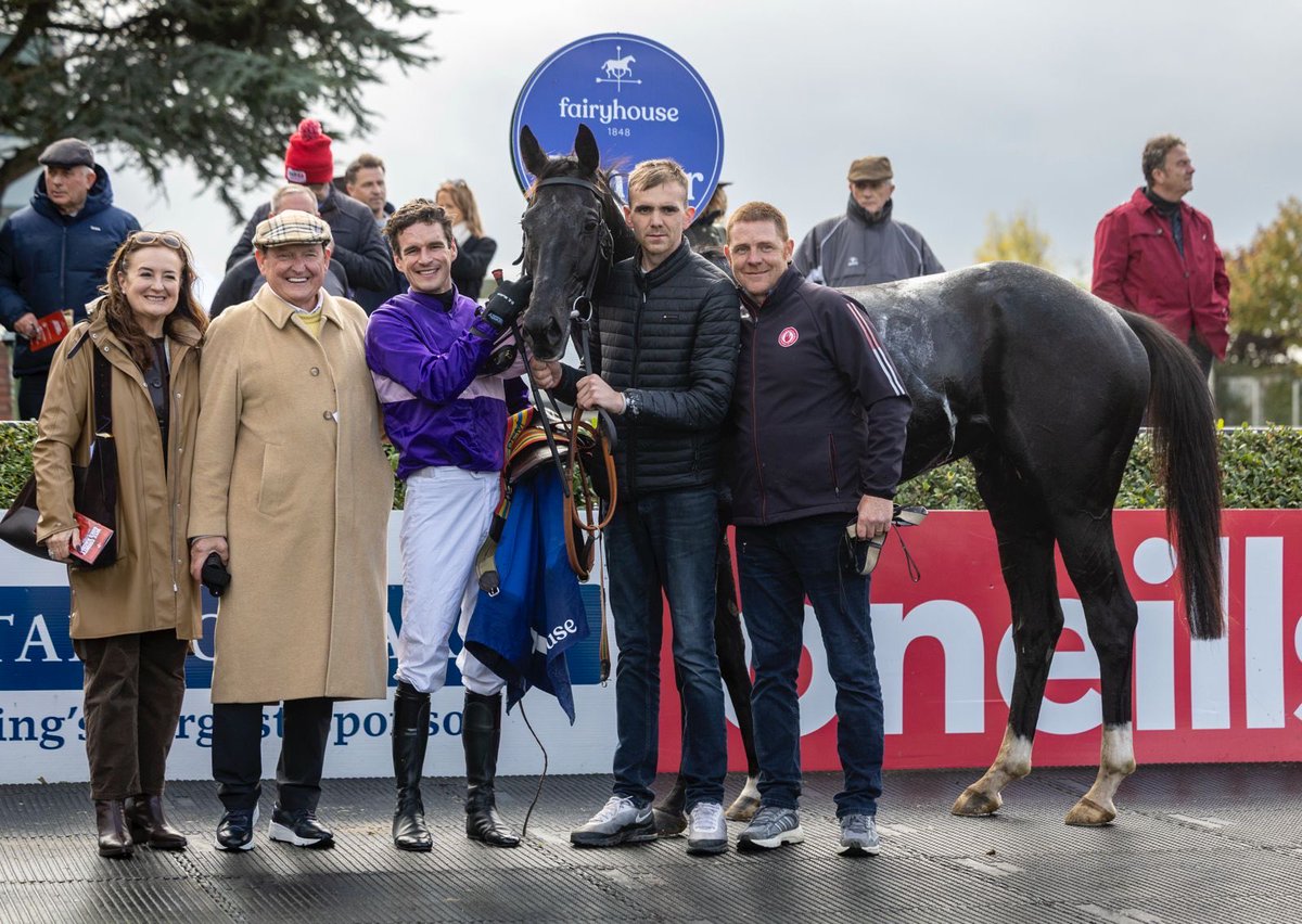 Fairyhouse's tweet photo. Antrim Coast 🌊

Wins the second race on today’s card ‘The O’Neills Irish EBF Beginners Steeplechase’ 

@dan2231 | Rory Devine https://t.co/mOlxpwgPgc