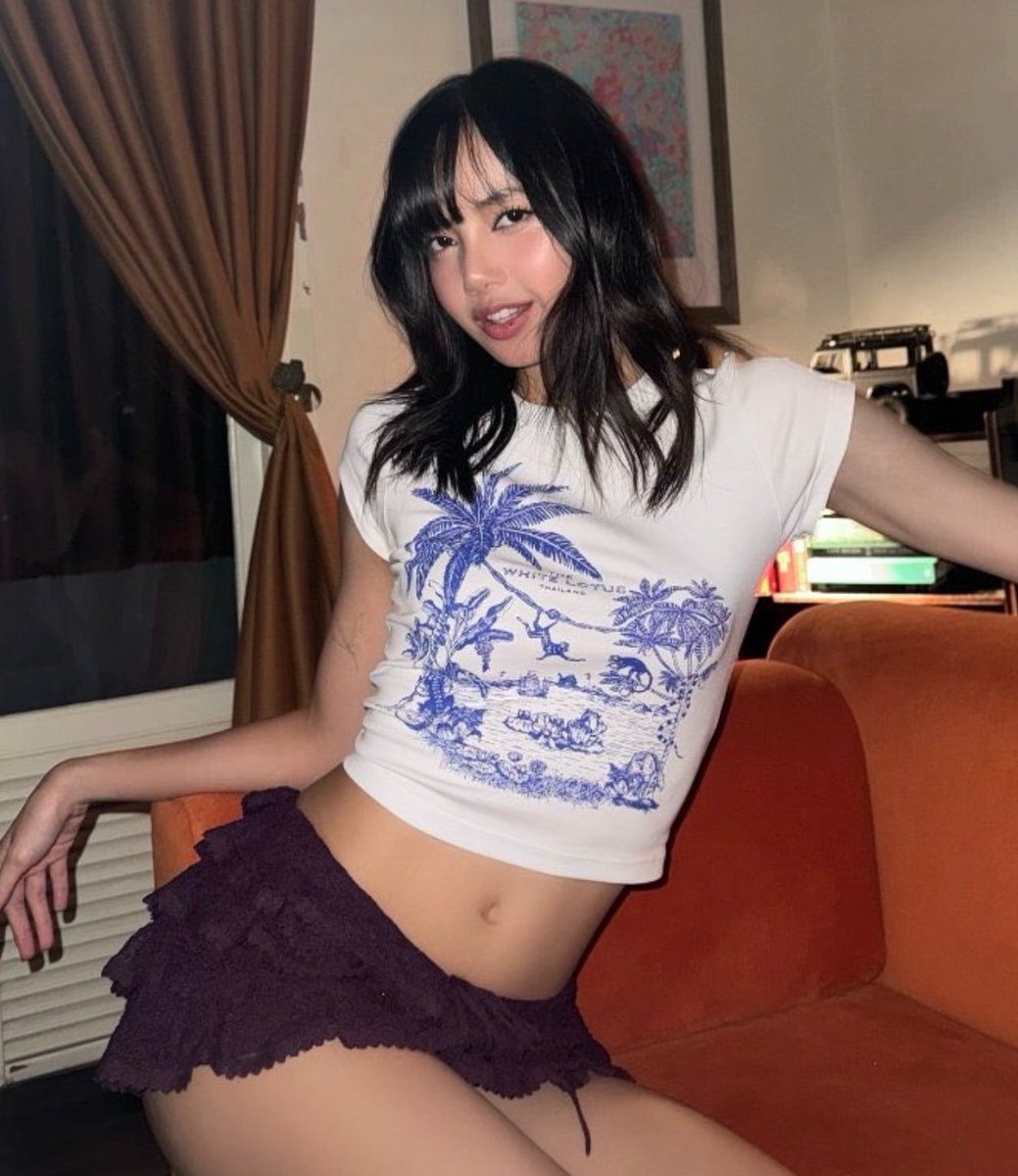 jessied051's tweet photo. this lisa https://t.co/2VMeP7K6Gj