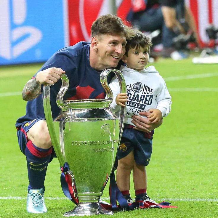 worldcup2o22's tweet photo. "My Son Thiago changed my life more than the Ballon D'Or Awards" https://t.co/EebTSmtQF5