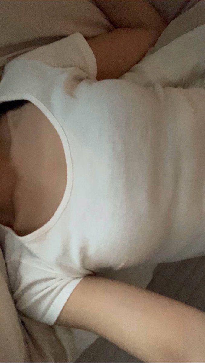 rvyeh's tweet photo. 誰がオナ電相手してください🥺🥺
dm欲しいです！
#裏垢男子と繋がりたい
#裏アカ男子
#裏垢女子
#裏アカ女子
#イメプ
＃ちん凸 https://t.co/WbcXstXgOD