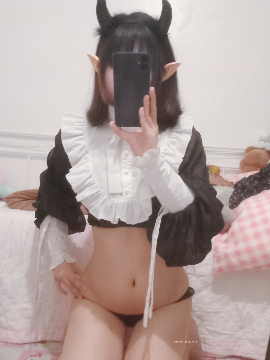 sweetshiashia's tweet photo. :¨ ·.· ¨:
 `· .  looking for moots pt. 2 .ᐟ.ᐟ 
꒰  #promotwt ,   #moothunt  ꒱

one last pic with my rizu kyun cos before i sell it </3

𖥻 ׁ ׅ  #nsfwtwtًً  #cosplay #moothunt〃・  ◡◡ https://t.co/wZEghOK4DR