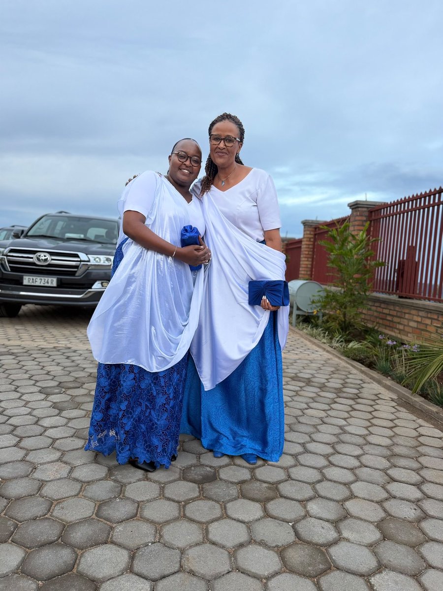 anglicanchurchR's tweet photo. On a historic farewell visit to the Diocese of Byumba, The Out going Rwandan Anglican Archbishop and Primate made his way to say bye to the Christians. He was graciously received by the Bishop, Clergy among other officials. https://t.co/oKGjl3Gayh