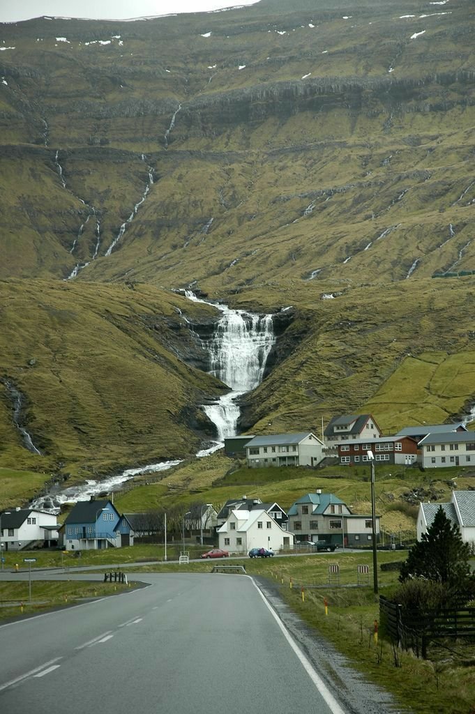 NaturalEye78321's tweet photo. Faroe Islands 🇫🇴 https://t.co/1V0639Fged