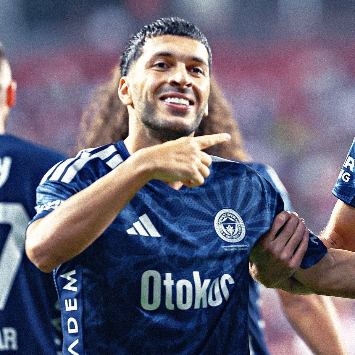 fenergermany7's tweet photo. Nicht #KeremAktürkoglu sondern #OguzAydin muss im start 11 sein!!!
#FenerinMaçıVar #Fenerbahçe https://t.co/QanRSBBVYC