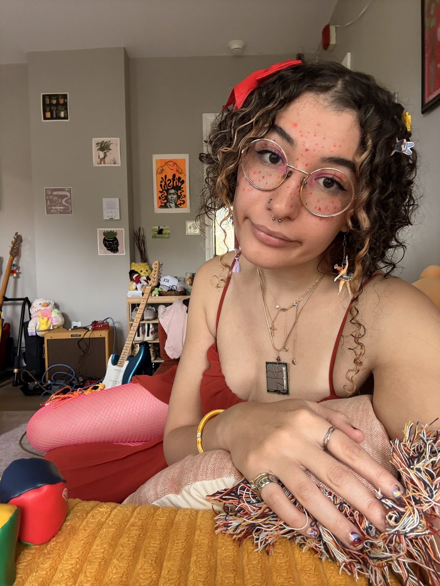 bugfleur tweet picture