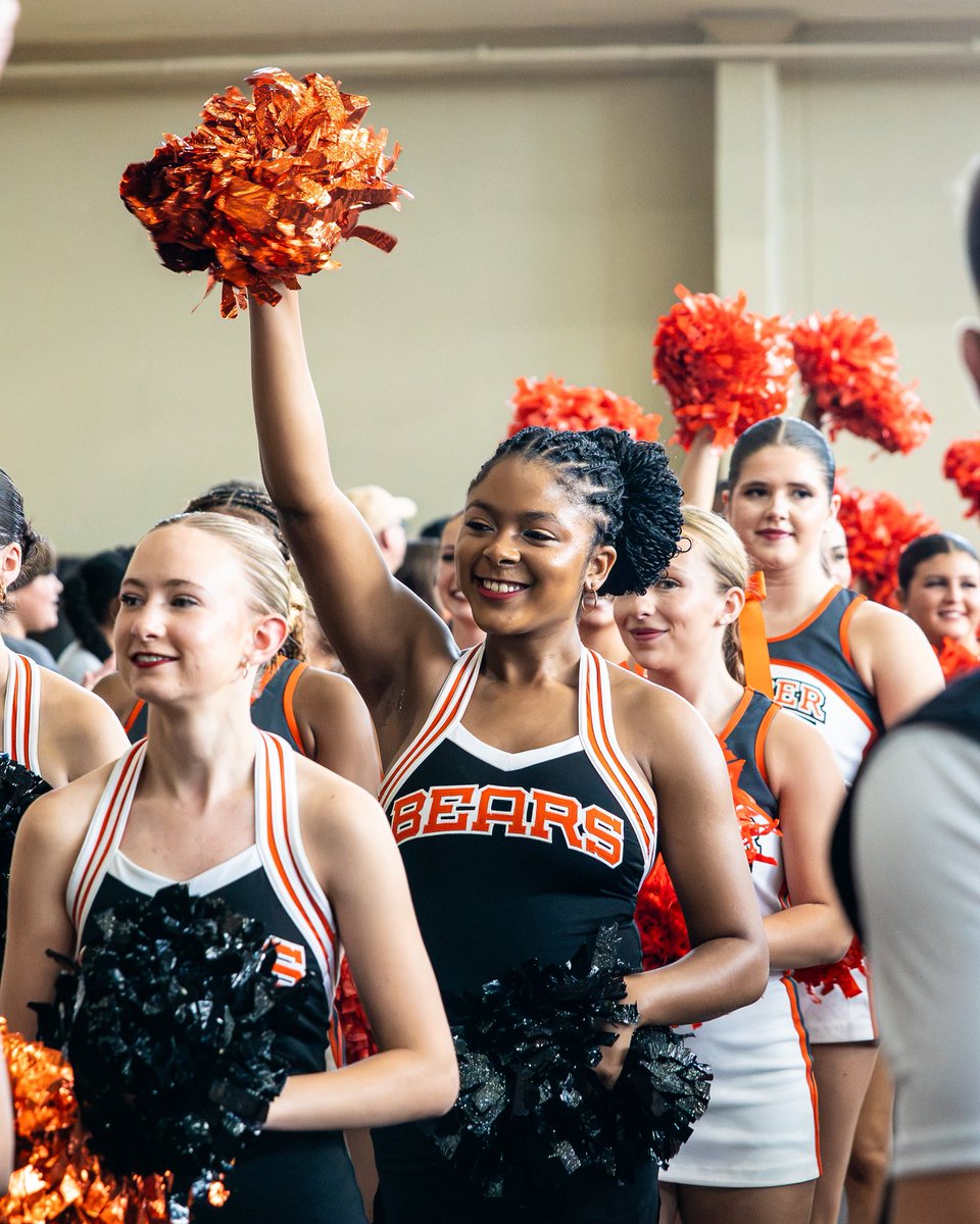 MercerBears's tweet photo. It’s that time again🐾🏈
#GoBears | #DefendTheDen https://t.co/Fy7IjFWu4U