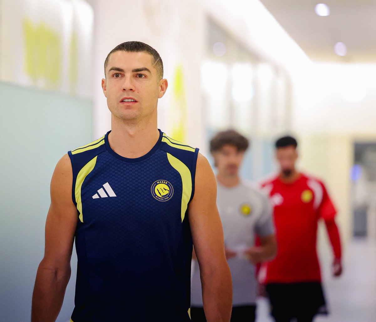AlNassrFC_EN's tweet photo. The day after the win feels good 😌💛 https://t.co/beu6VHYgtA