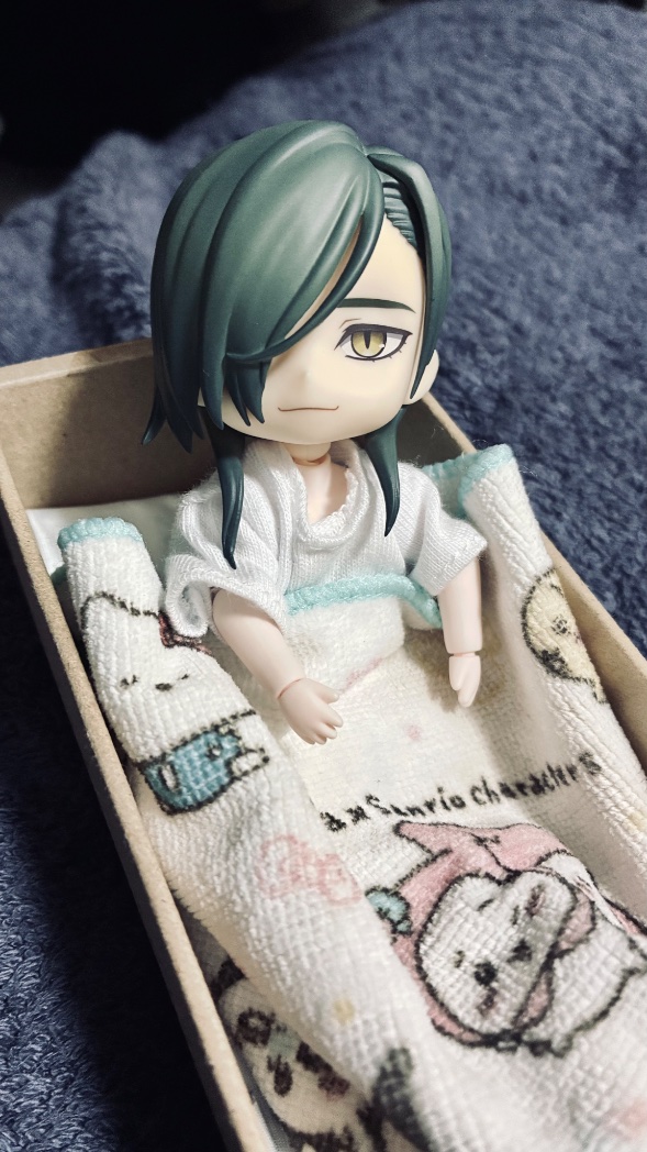aoe190927_2nd's tweet photo. #可愛いちゃん友の会
布団に入って寝るあおかわです。滑らかな手触りのふかふかシーツ、分厚めの柔らかな掛け布団をご用意しました。 https://t.co/lFKkDHm4uf