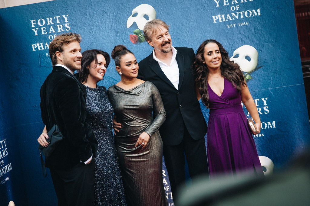 PhantomOpera's tweet photo. SPOTTED on the #Phantom40 red carpet. 👀 

Celebrating the legacy with some of the people who helped make it. 

📸: Danny Kaan https://t.co/isbPiHIPXe