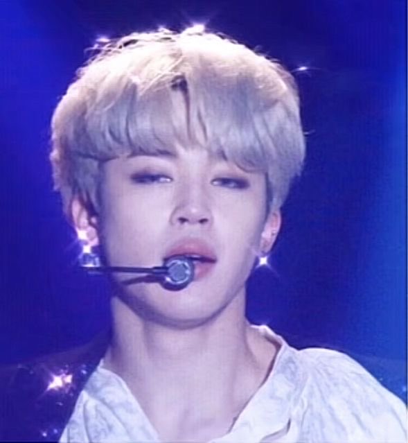 CxVanya's tweet photo. some very specific jimin pics for a very specific audience https://t.co/kaLH6JEApW