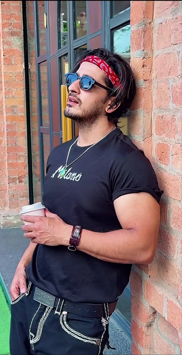 manpreet93mani's tweet photo. @Mr_AYAN__KHAN_7 Best 

AUDIENCE CRAZE FOR QAZI https://t.co/WVeeLaODMj