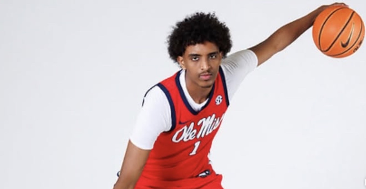 ebosshoops's tweet photo. Ahmed Nur @BABYSL1MM  the No. 32 ranked player in the class of 2027 tells @247sports that he has committed to #OleMiss https://t.co/U8YabgF5OJ https://t.co/aZEf8n5heo