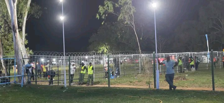 DandaroOnline's tweet photo. #dandarostreets PICTURES: The Kadoma Music Festival is gradually coming to life as excited fans fill up the VIP section, while the VVIP area remains relatively quiet.

The general grounds are also slowly filling up as music lovers continue to stream in, building anticipation for an exciting night of music and entertainment.

Follow our WhatsApp Channel:
https://t.co/cYTwWjSLzD