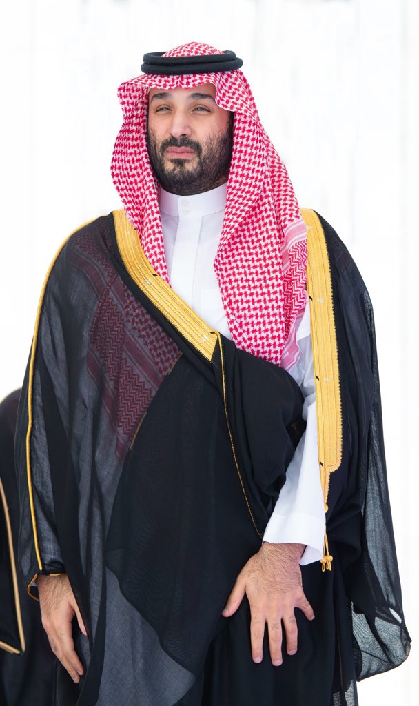 swah_1986's tweet photo. @Turki_alalshikh هذا الذي كل العالم من وقفة جنابه يهاب🇸🇦

ثار كل مسلم عنده
ثار كل عربي عنده
ثار كل خليجي عنده
ثار كل سعودي عنده

قدر المملكة العربية السعوديه أن تكون محور الكون ومبتداه ومنتهاه وقدر قيادتها أن وهبها الله شرف المكان ومكنها من جمع كلمة شعوبه وحفظ مقدراته ومقدساته ومنصورة بإذن الله🇸🇦 https://t.co/nCl4Vn7o9P