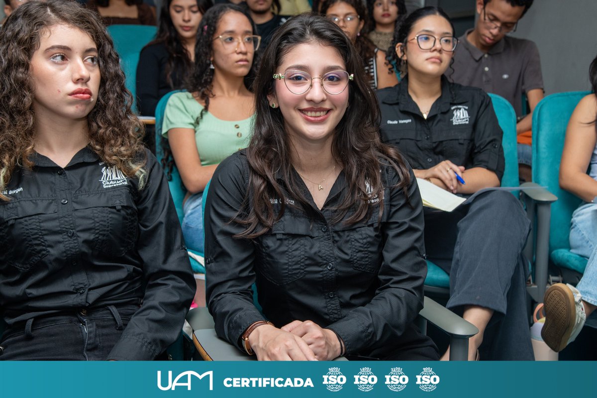 UAMNica's tweet photo. 🙌✅ La Universidad Americana a través del Club Empresarial, promovió un espacio de formación junto a la máster Marlin Jirón, asesora financiera empresarial.

#UAM https://t.co/p1u62kZIFN