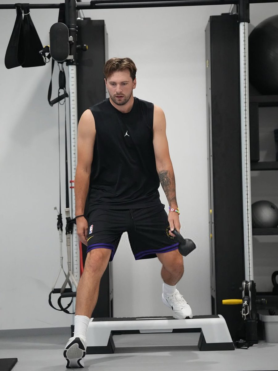 LukaUpdates's tweet photo. Workout 💪 

📸 Erick W. Rasco https://t.co/7NmwYjXP32