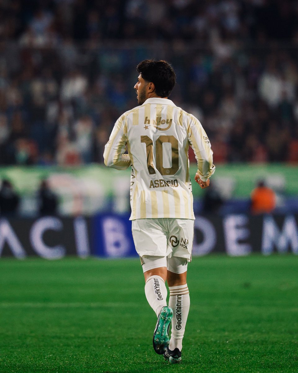 mackolik's tweet photo. ''Look like an angel, God bless, mashallah'' 🎶 https://t.co/gR7TOr16tn