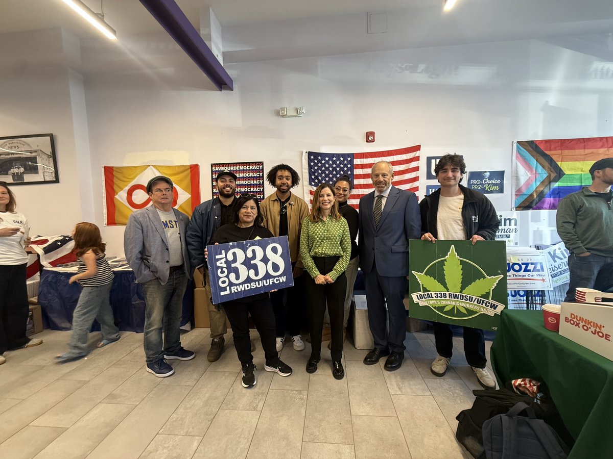 Local338's tweet photo. We deserve a more affordable New York. That's why we spent today knocking on doors in Port Washington for NYS Senate candidate Rory Lancman and NYS Assembly candidate Kim Keiserman, two candidates who will fight to make coasts affordable for working families! https://t.co/s00unVNdkq