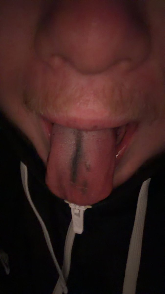 Alphajswitch's tweet photo. Just a fag taking in his fag 🚬 https://t.co/mjWs2j3dzW