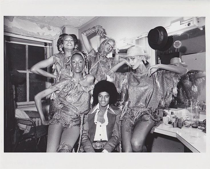 snoopychael's tweet photo. i’d do anything to experience studio 54 with michael https://t.co/uMGRMhFybU