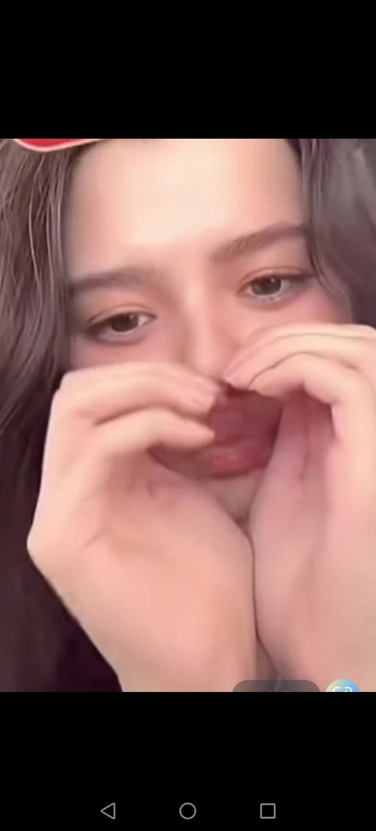 hingyicheng93's tweet photo. @beckyentofc @AngelssBecky @redbullracing @TAGHeuer @MIUMIUofficial @lunariglobal @F1 At that time of course I'm admirer of Sunday 🌞. Otherwise you think I love her what. Liar 🤥. https://t.co/dmlnmPMAVS