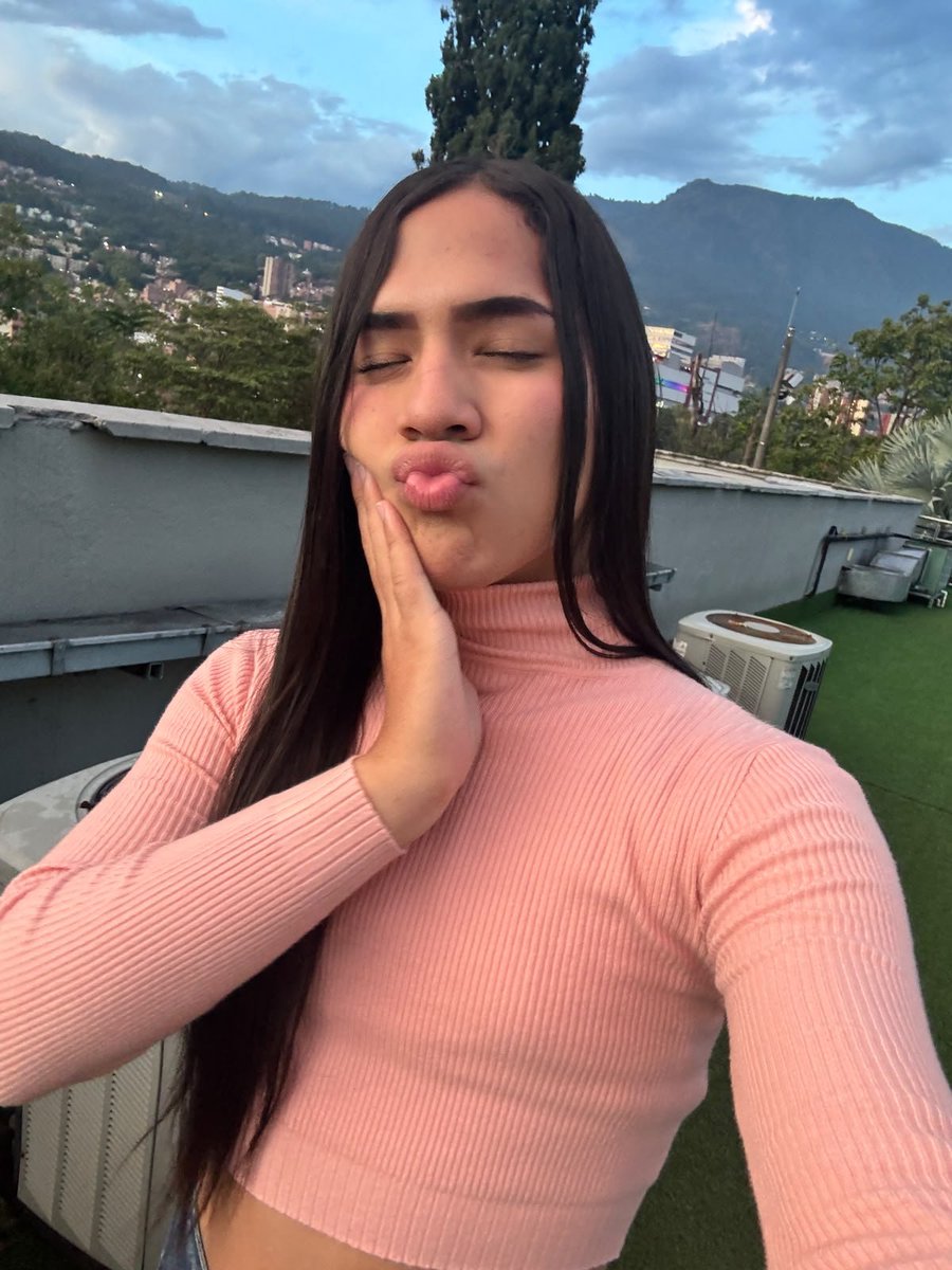 dannyggoz's tweet photo. 🥰💕 #trans #medellin https://t.co/ddwXKCVThK