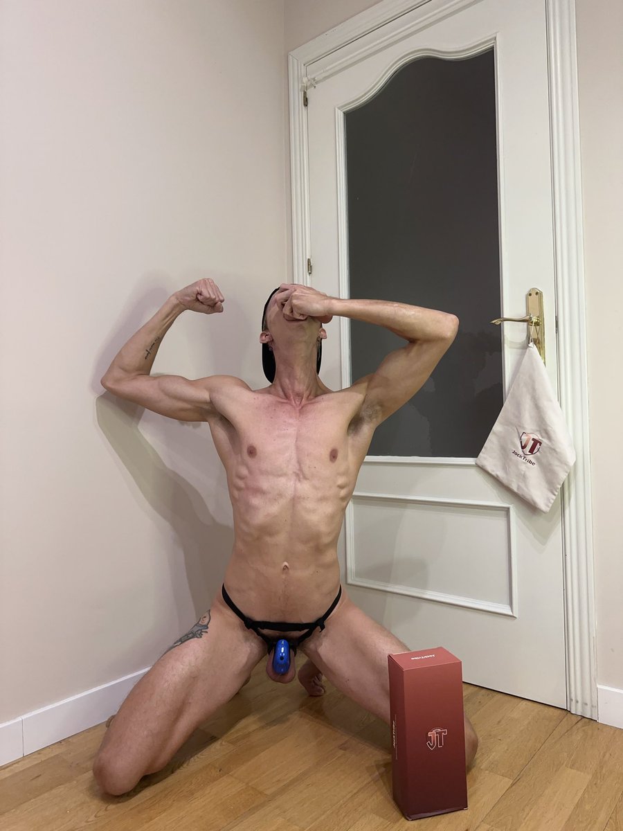 iggy_lars's tweet photo. Who guess how long is my new toy from @JT_Conner_ @JockTribeGlobal ? 

I was really impressed how cool it is
And already wanna try other toys from this shop
They have very big sizes and different shapes

Look here too https://t.co/i7SzHxMWKV

And use my code (Iggy) to get 10%off https://t.co/6lORpcme42