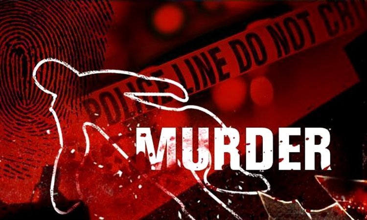 FocusOnLaw's tweet photo. A #murder case has reportedly been reported in the #MotiDarwaza area near #Golconda Fort, #Hyderabad.
According to preliminary information,the victim has been identified as Raheem, while Shanna has been named as the alleged accused.
Further details and police confirmation https://t.co/Y5cqZiWjlD