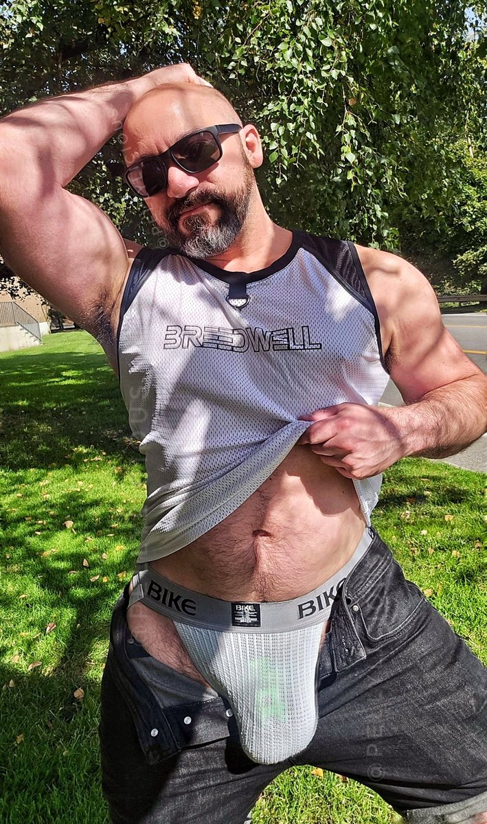 PellyliciousTTV's tweet photo. π What a beautiful day to be locked up!! π₯°
#Gay #Locktober #Muscle #Pits #Chastity #PupPlay #Kink #FCF οΏΌ https://t.co/urumu2nH7n