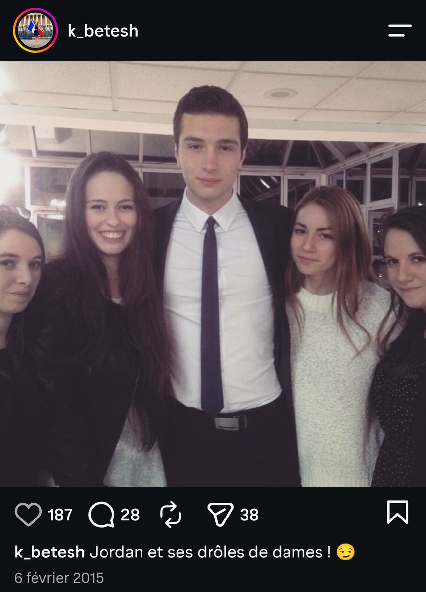 Atlantidard's tweet photo. @TomboyEtTana @kaiwen1428 T'es ma tomboy femcel préférée https://t.co/5DNUskee0G