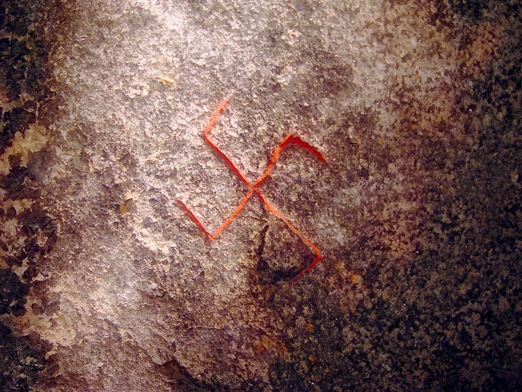 OdenssonV's tweet photo. The swastika on the Snoldelev Stone, Denmark (9th century). https://t.co/BnQL1NTz1i
