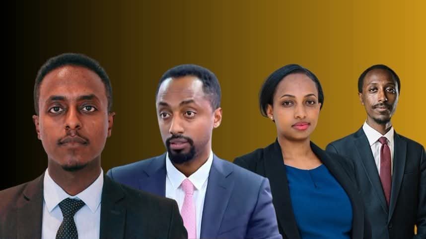 AsayeDerbie's tweet photo. ይሄ በሚኒስትሮች የተሞላ ቤተሰብ አማራ ቢሆን ኖሮ  ኦሕዴድ "የነፍጠኛው ሥርዓት" ተብሎ የክልል አራት መንገድ ይዘጋበት ነበረ። "አራት ሚኒስትር ከአንድ ቤት" ስብሐት ነጋም አስቦት አያውቅ😂 https://t.co/WZ82qvD5nc