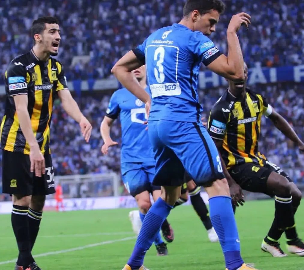 hfcley's tweet photo. الإتحاد؟ تخصص البرازليين 💙 https://t.co/dTxMzcbXOb