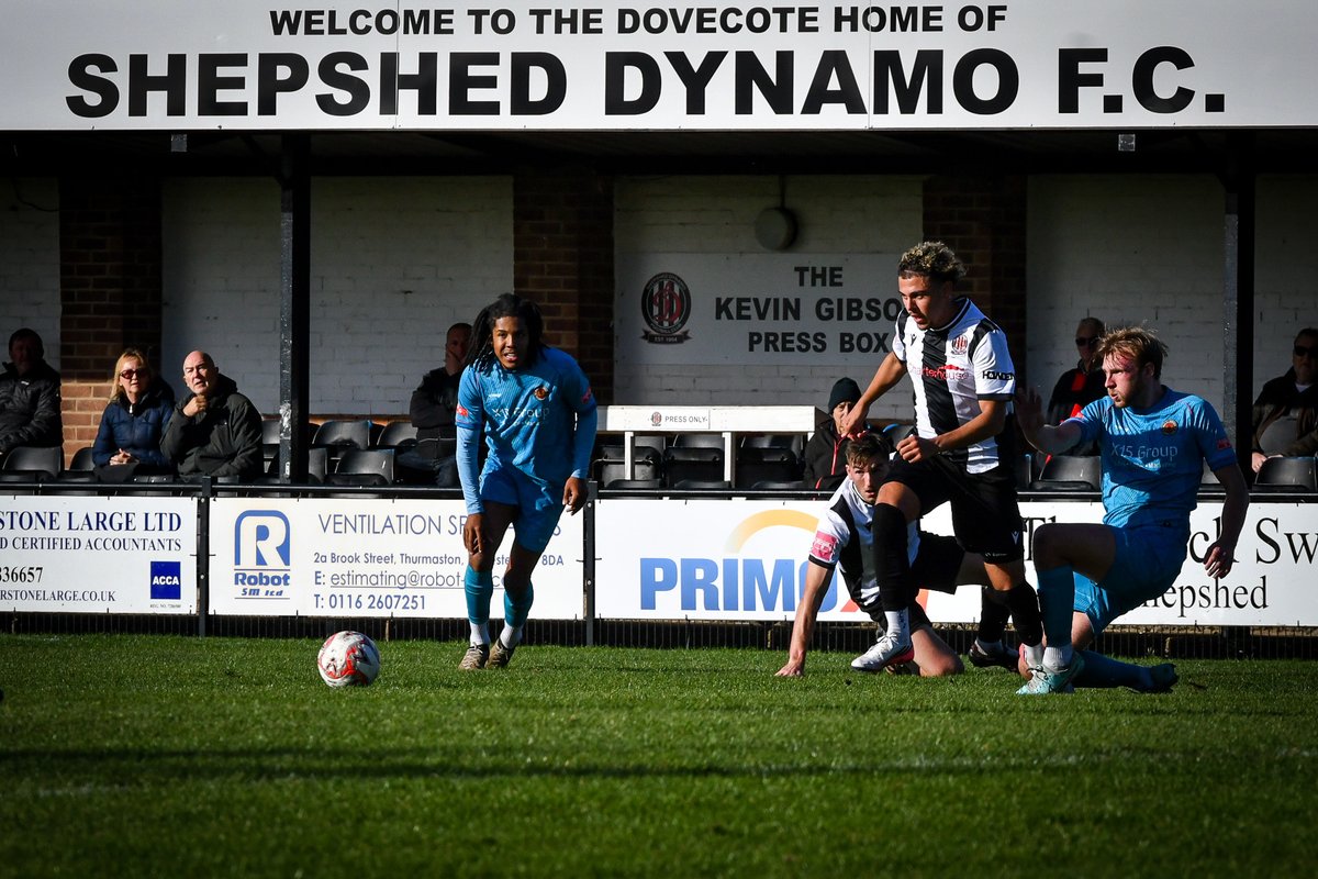 ShepshedDynamo's tweet photo. PICTURES: @ShepshedDynamo V @Mickleover_FC 
CREDIT: @the70sdj 
FULL GALLERY - https://t.co/6qgwdhmKCt https://t.co/SmWX45h2LJ