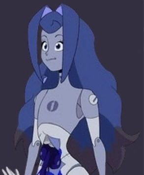 Arial_Blade's tweet photo. @Evelyn01645777 @KnightlySua Andi did ask Gwen “Are you the mold?” Meaning Gwen herself could’ve been the prototype at some point. If this is correct there there’s 100% another free thinker, Gwen before the abuse got drastic even LOOKS like a prototype compared to the park ones being more detailed. https://t.co/pWYsd00kmM