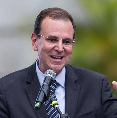 centralreality's tweet photo. 🚨Confira: após a retotalização dos votos, Douglas Ruas (PL) foi eleito no 1º turno com 50,88% dos votos válidos, em um total de 4.271.199 votos computados, enquanto Eduardo Paes (PSD) obteve 44,16%, o equivalente a 3.706,964 votos, e ficou no segundo lugar. https://t.co/zyR4FQr9VZ