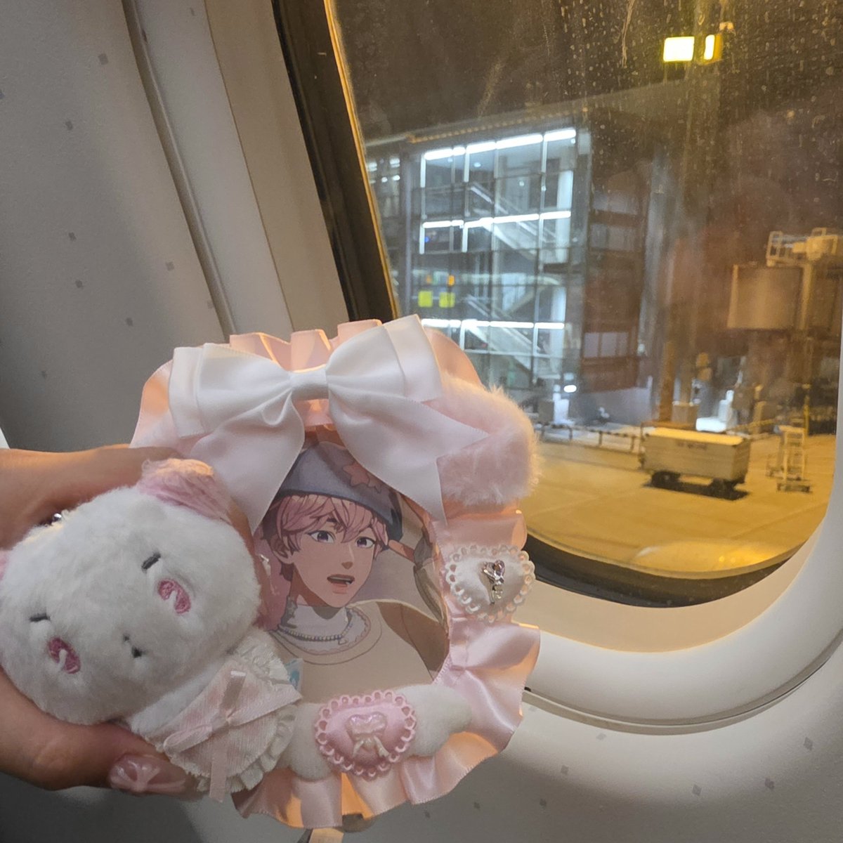 haekjooo's tweet photo. Bye bye na Bangkok 🥲🥲🇹🇭 https://t.co/UgFZvqTXhk