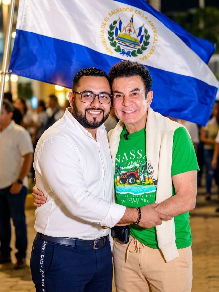 MiasesRico's tweet photo. @Ronalromeroo @IroshkaElvir https://t.co/91uXdD2xQI