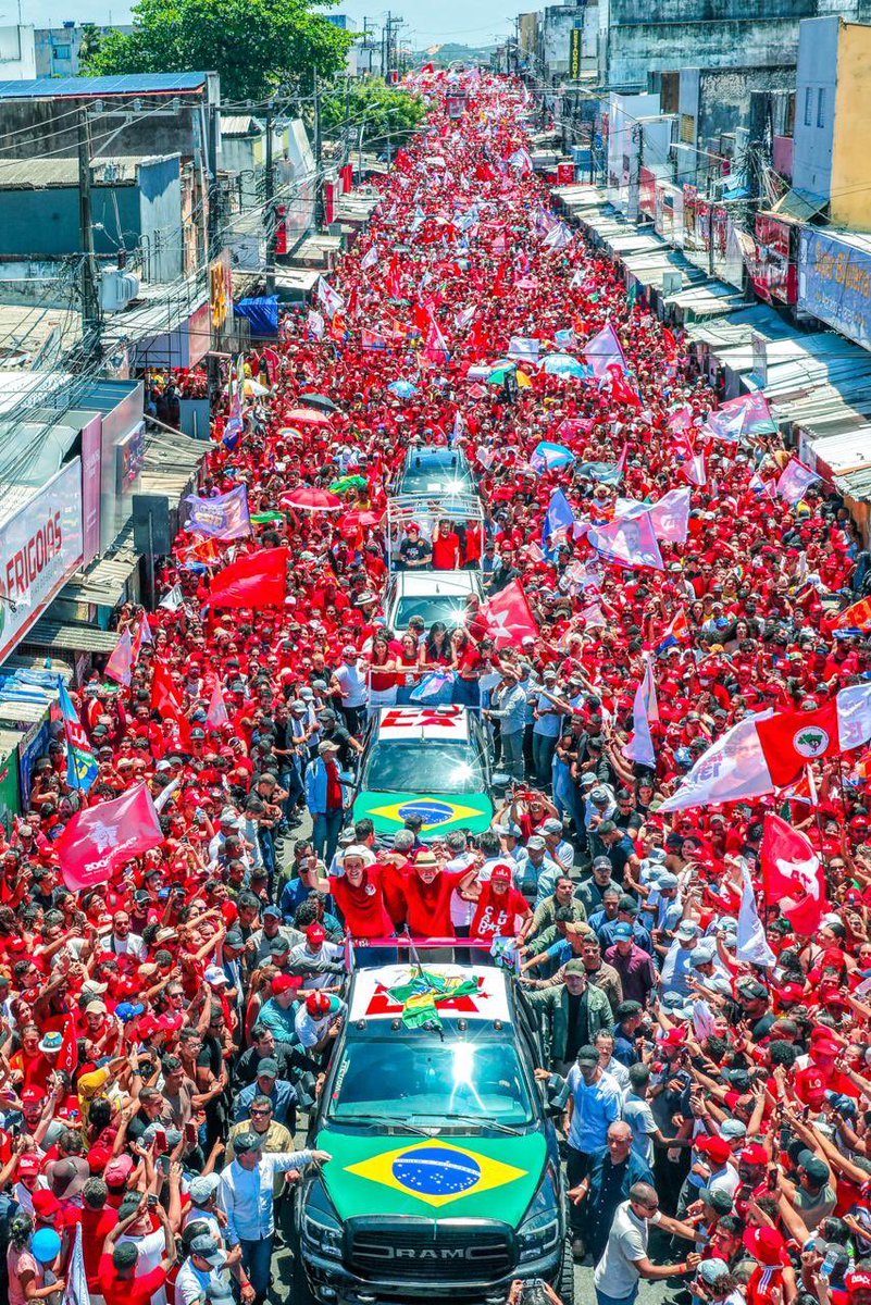 13PTRN's tweet photo. VIVA LUIZ INÁCIO LULA DA SILVA! 🌟 https://t.co/chh68H2MB2