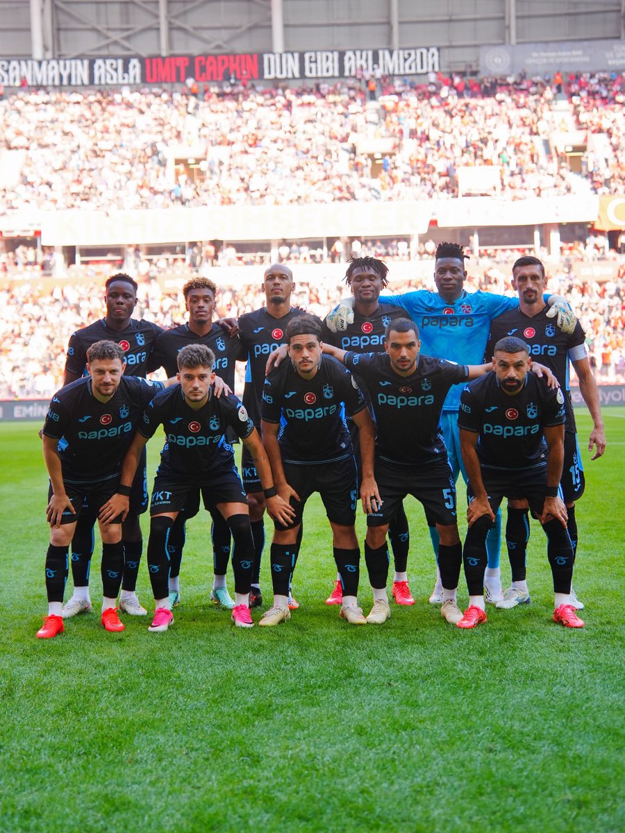 _fabinhotavares's tweet photo. Great one, boys. Let’s keep working and getting better together. 💪🏾🔴🔵 https://t.co/FRYwN2phJY