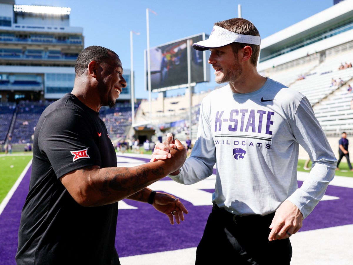 KStateFB's tweet photo. 7 🤝 7 https://t.co/R8QsGD702P