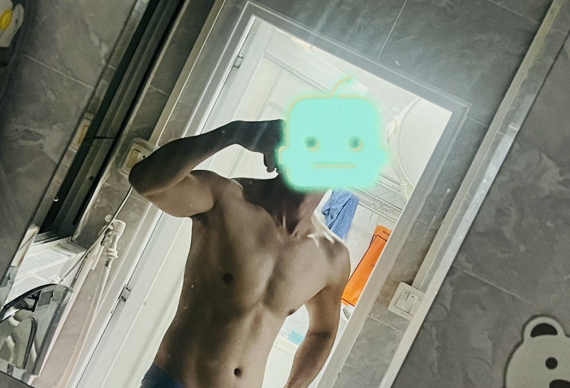 suomo15's tweet photo. @shtu499256 我这是啥？ https://t.co/PotW6XHaAK