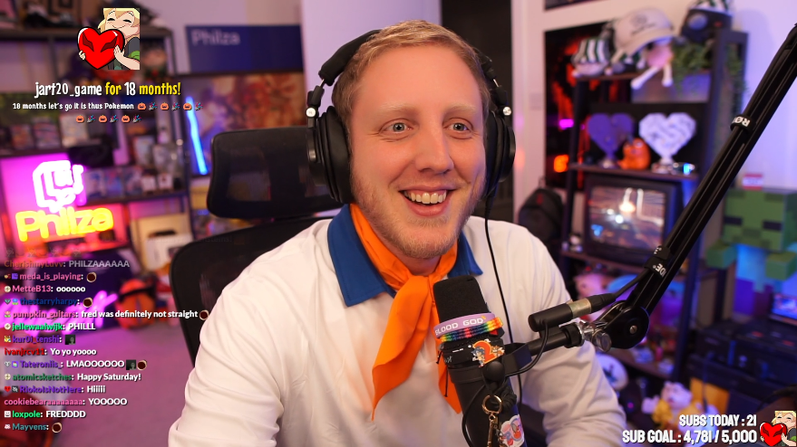 foryouthegays's tweet photo. wait why does Philza's Fred fit actually suit him https://t.co/kyEX8R1G8g