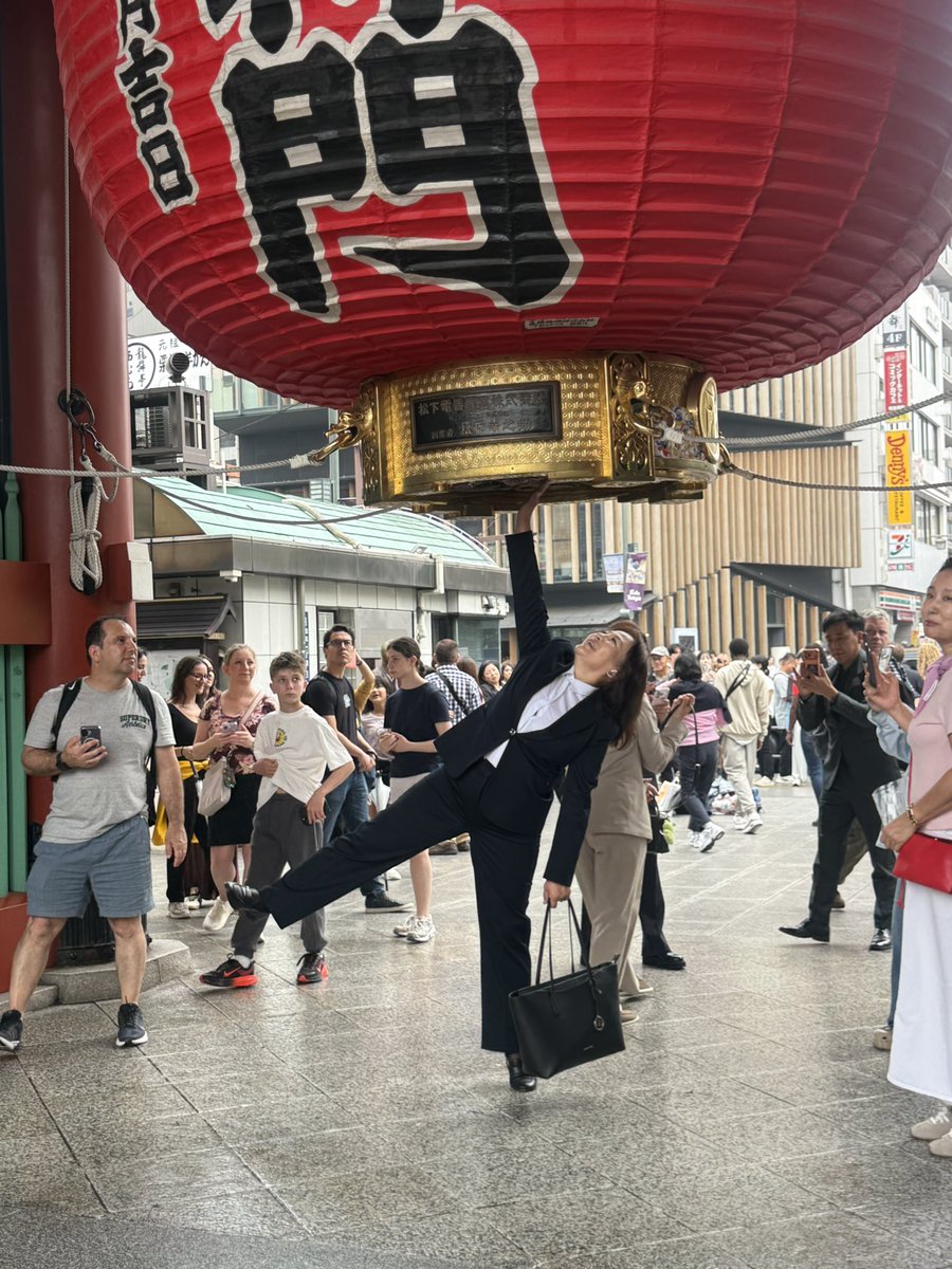 2Bayar's tweet photo. Once upon a time in Tokyo, Japan https://t.co/6pxwlq0ill